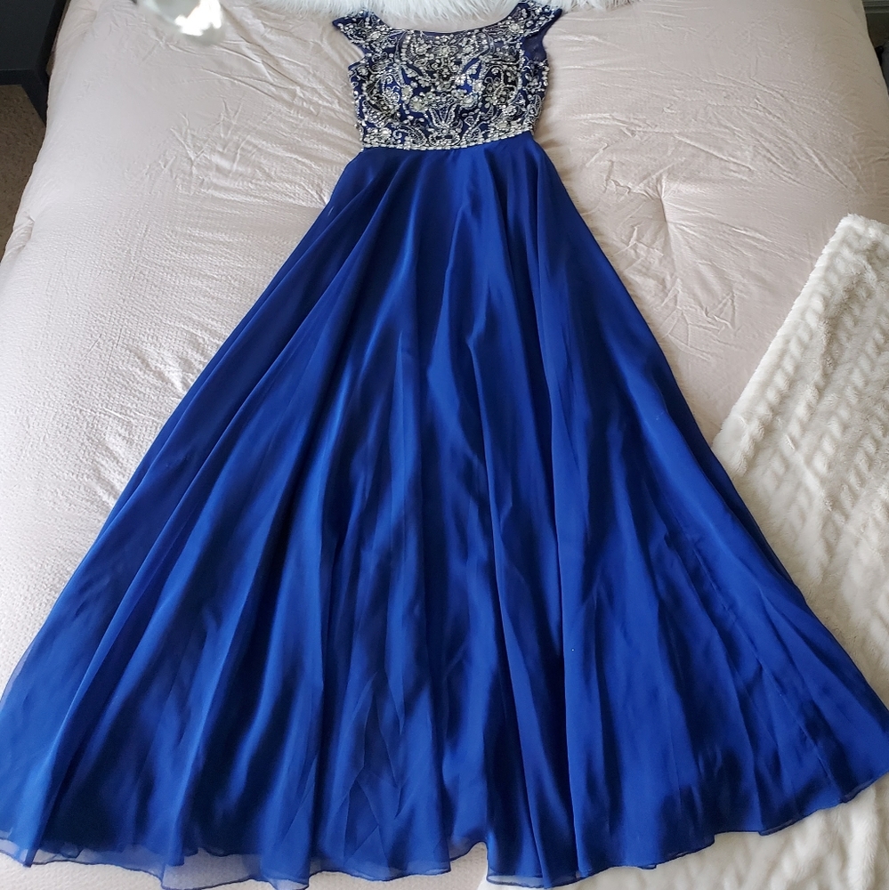 Sherri Hill Prom Dress